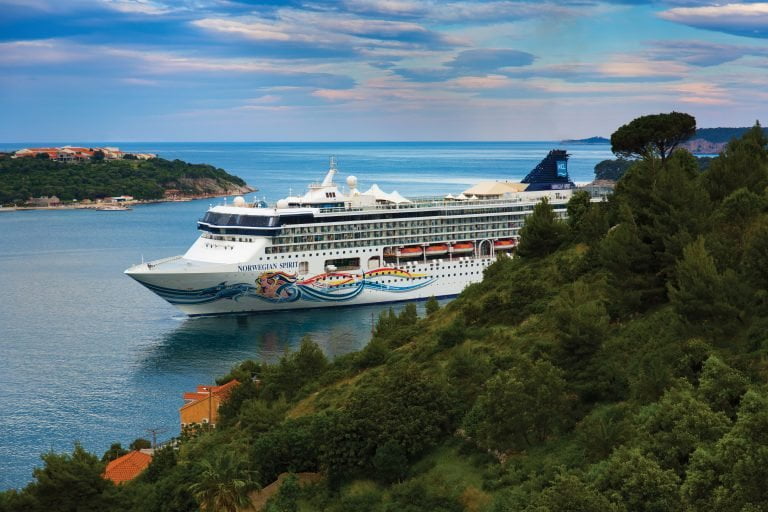 Verão na Europa em um dos seis navios  da Norwegian
