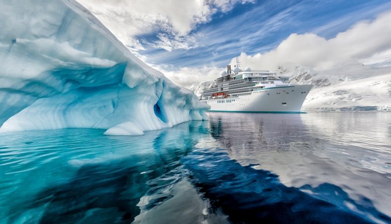 Crystal Endeavor no Alasca