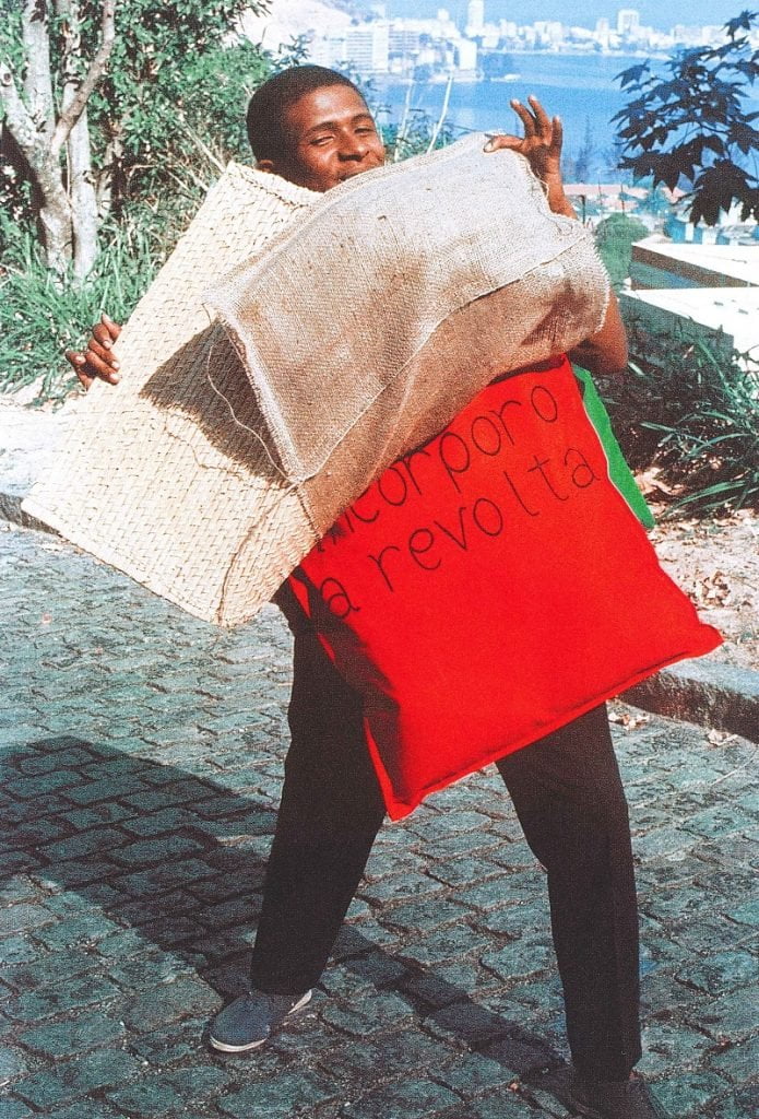 Trisha Brown e Hélio Oiticica no MASP