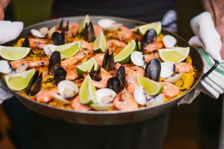 Paella Marinera para almoço de Páscoa