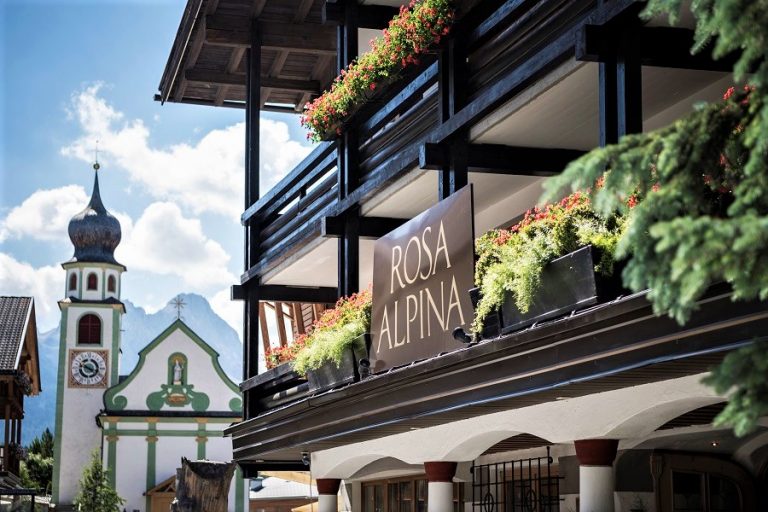 Aman e Rosa Alpina