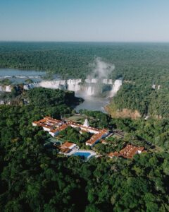O Sussurro do Inverno nas Cataratas
